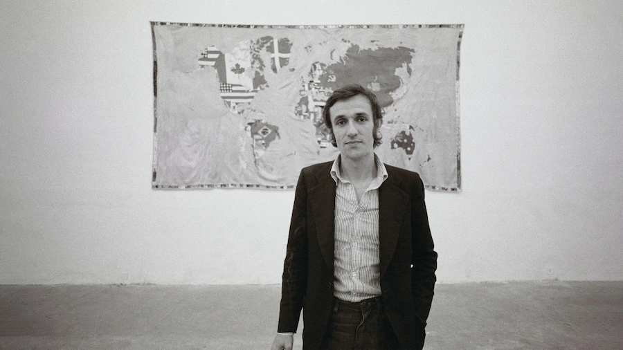 Alighiero Boetti